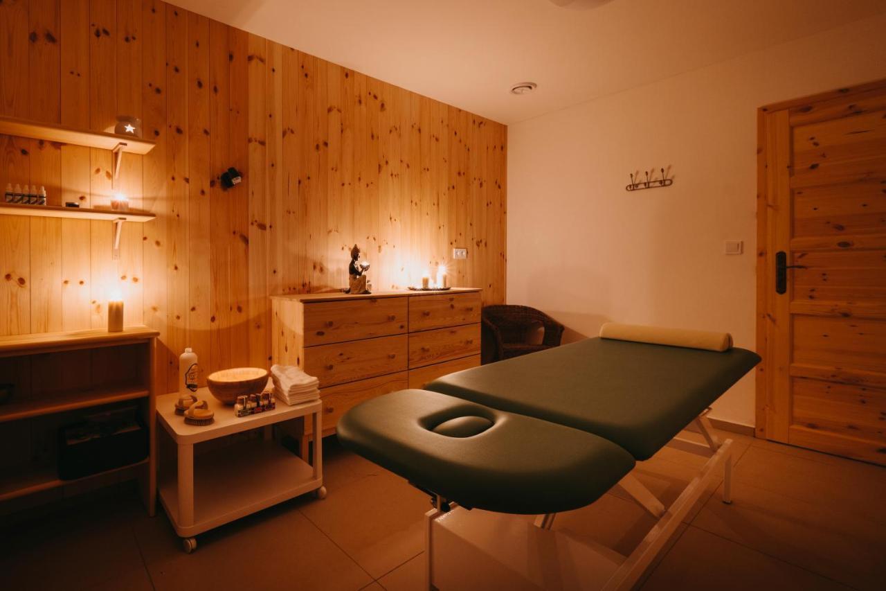 Wellness Penzion Marta Kuklik Экстерьер фото