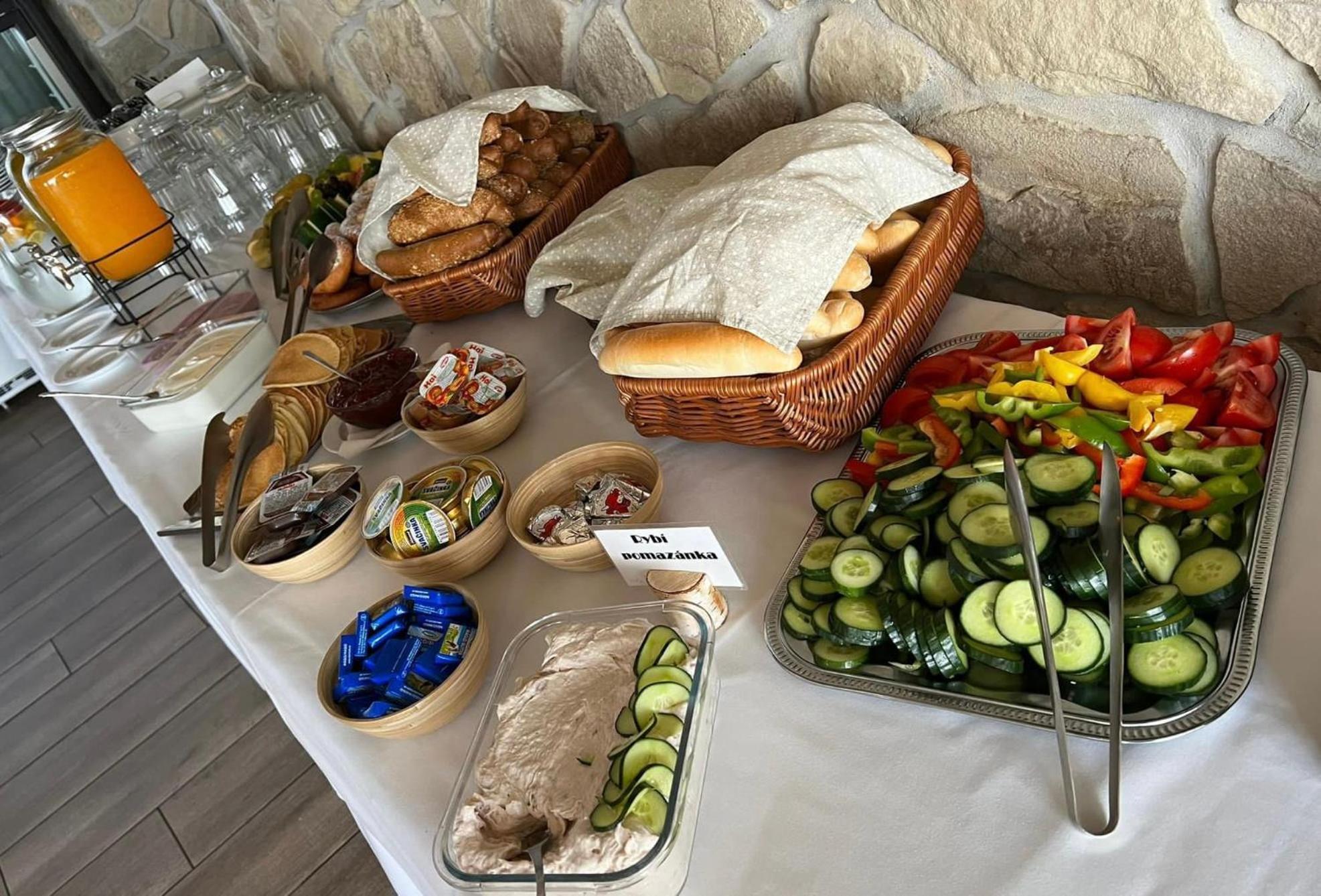 Wellness Penzion Marta Kuklik Экстерьер фото